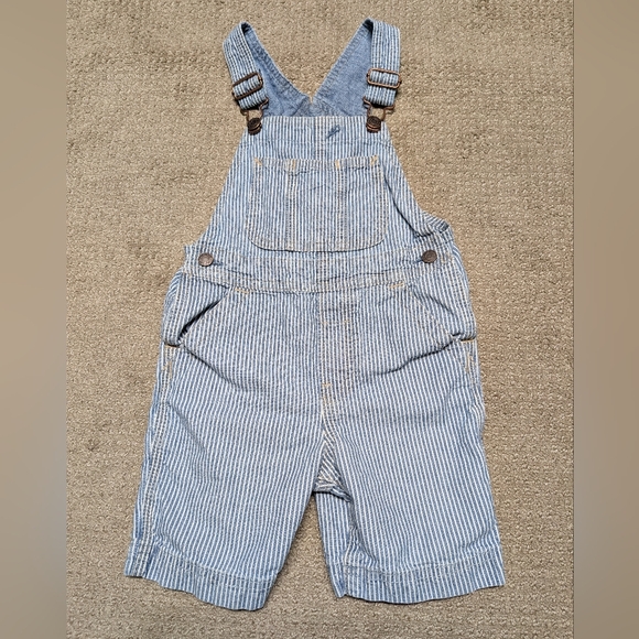 Gap Denim Shortalls Overalls Pinstripe Blue White 100% Cotton 4T Toddler Boy - Picture 1 of 9